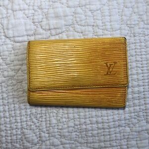 Louis Vuitton Epi Yellow Multicles 6 Ring Key Leather Case w/ purple interior